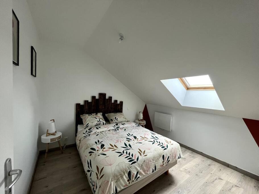 Le Duplex Tout Confort Bressuire Eksteriør billede